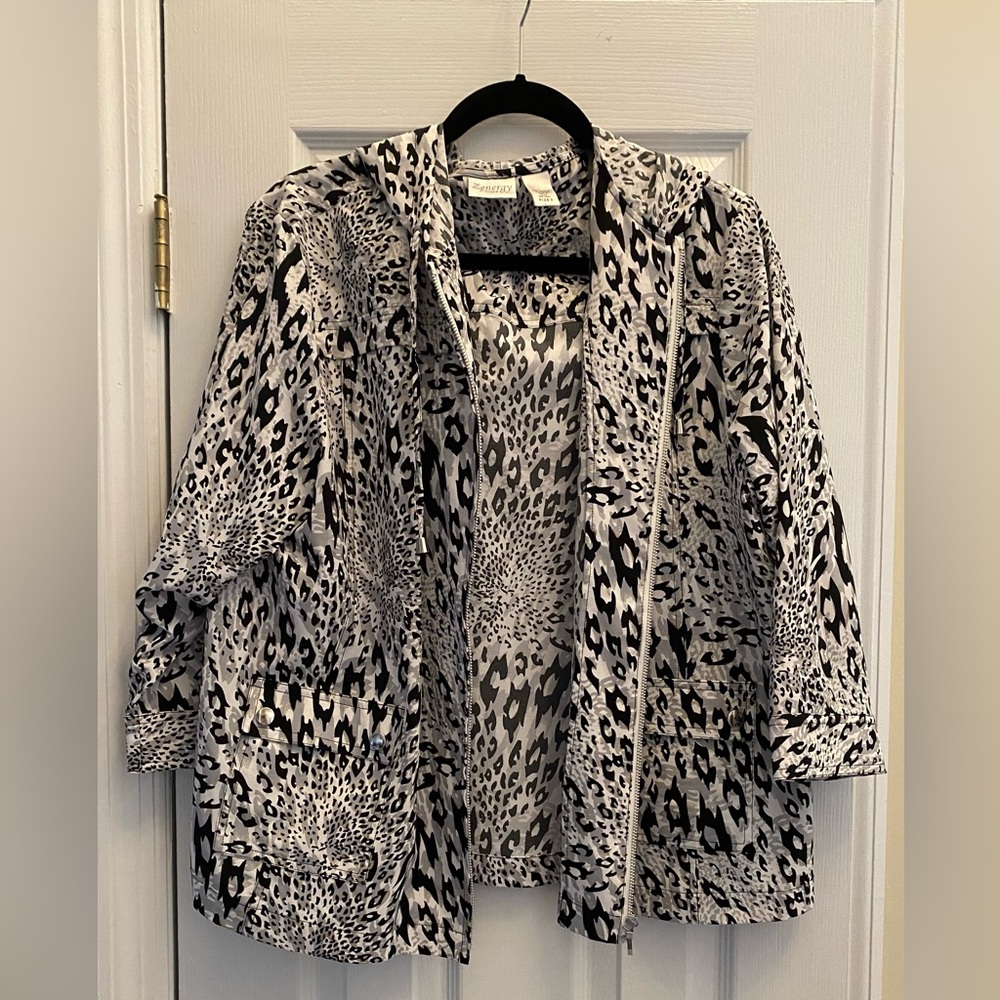 ZENERGY BY CHICO'S Hooded Animal Print Jacket - Size 3 or XL - 3/4 sleeves